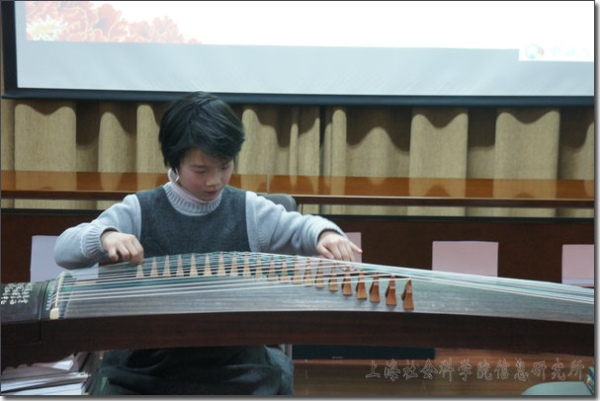 所工会组织举办2013年迎新联欢会