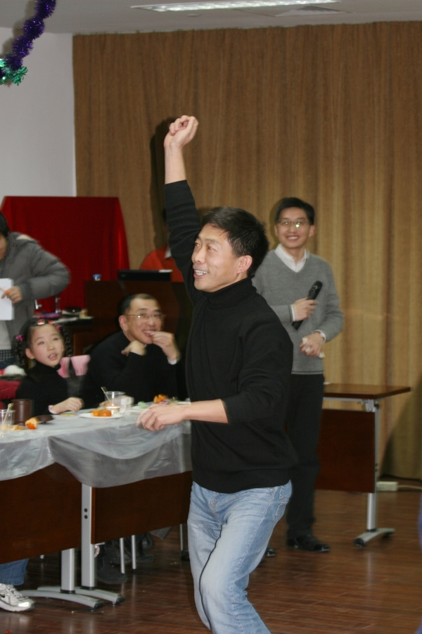 2010年迎新联欢会（“一个比划一个猜”游戏）