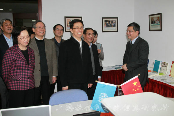 中共中央政治局委员、上海市委书记韩正调研信息研究所